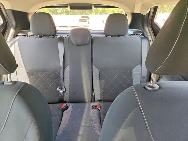 2019 NISSAN KICKS