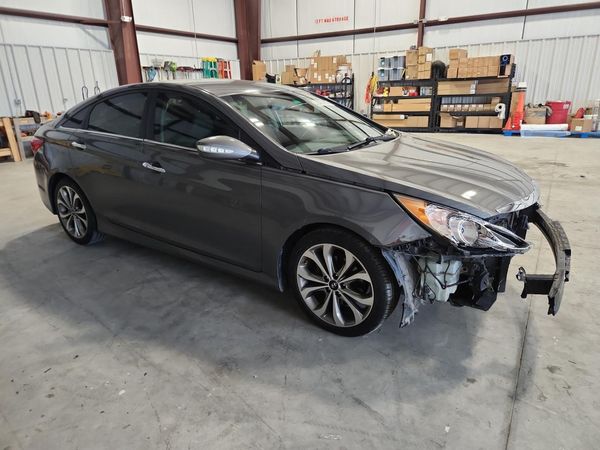 2014 HYUNDAI SONATA