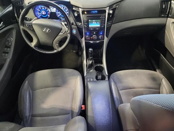 2014 HYUNDAI SONATA
