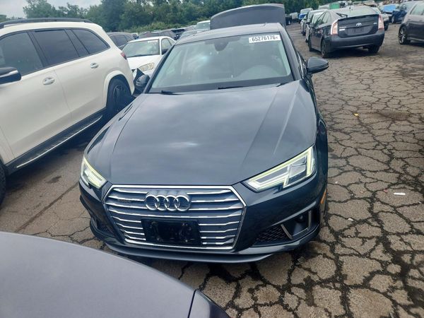 2019 AUDI A4 quattro Premium Plus