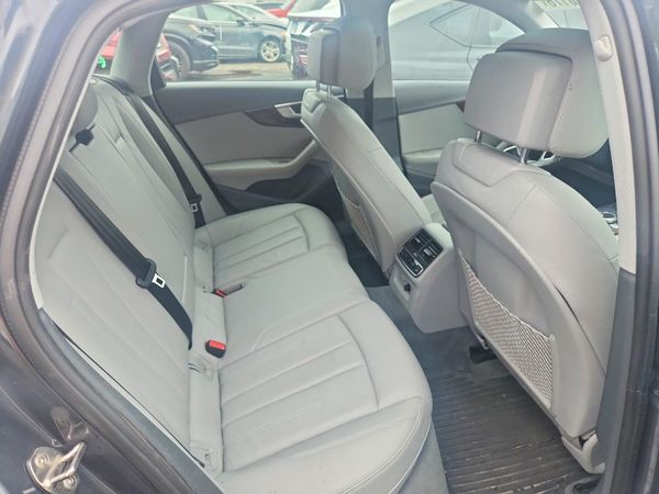 2019 AUDI A4 quattro Premium Plus