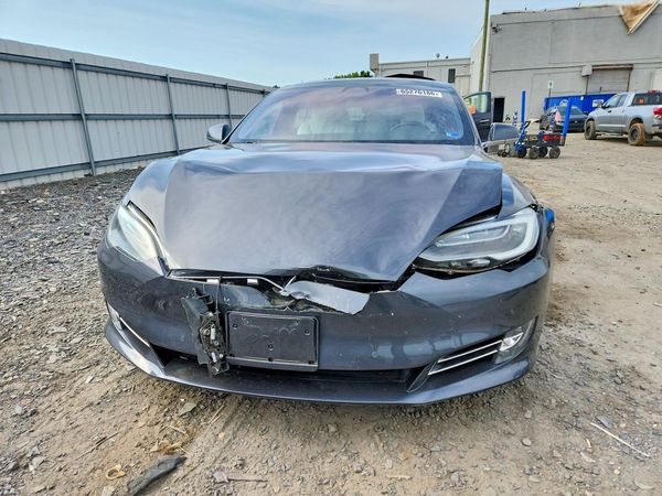 2018 TESLA MODEL S