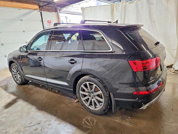 2017 AUDI Q7 quattro Premium Plus