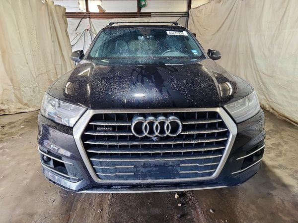 2017 AUDI Q7 quattro Premium Plus