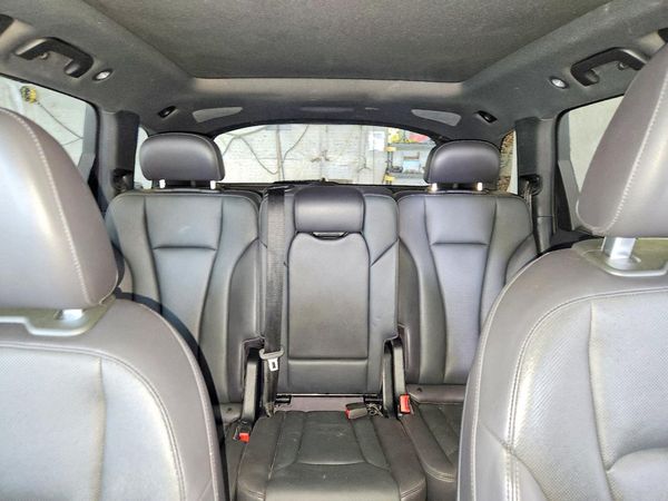2017 AUDI Q7 quattro Premium Plus