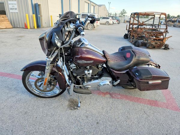 2022 HARLEY-DAVIDSON FLHX