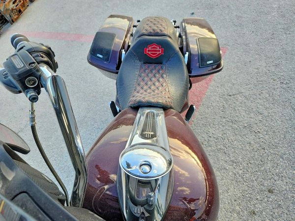 2022 HARLEY-DAVIDSON FLHX