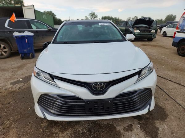 2018 TOYOTA CAMRY