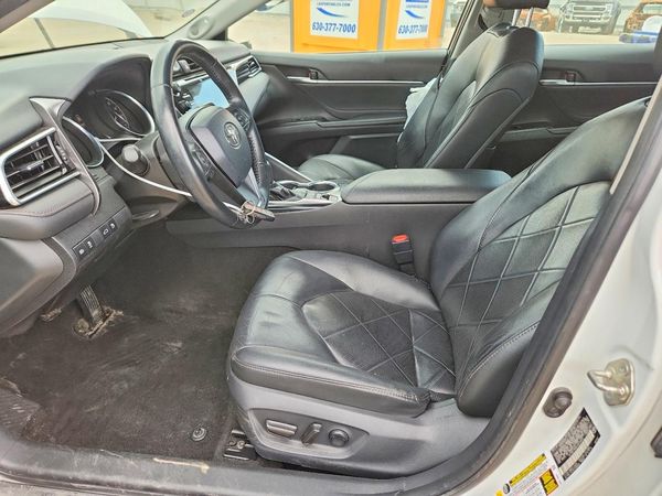 2018 TOYOTA CAMRY