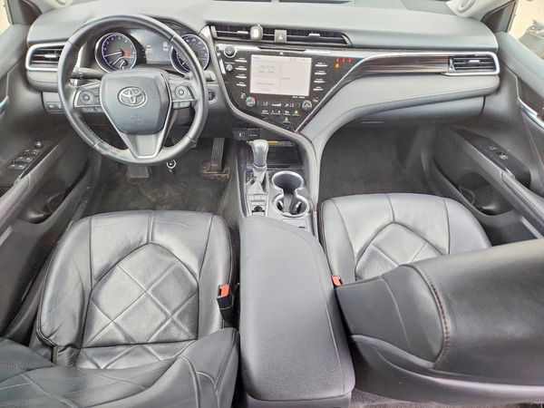 2018 TOYOTA CAMRY