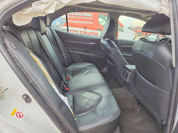 2018 TOYOTA CAMRY
