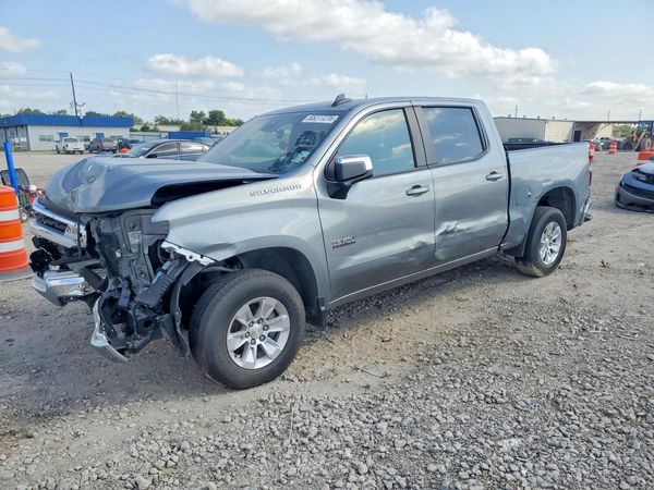 2023 CHEVROLET SILVERADO LT — Front 3/4