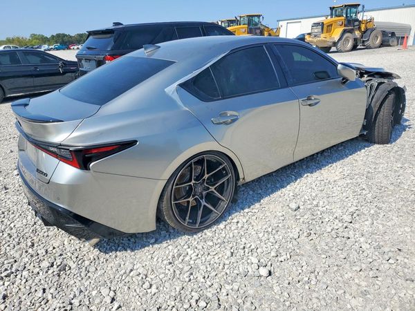 2023 LEXUS IS 500