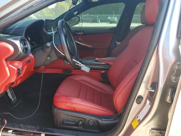 2023 LEXUS IS 500