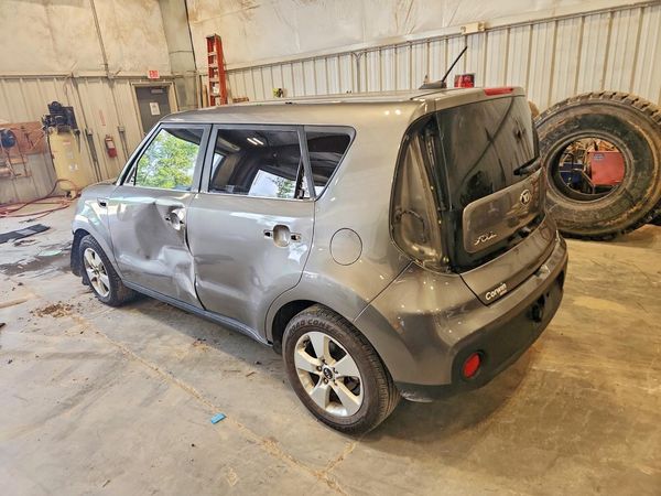 2019 KIA SOUL