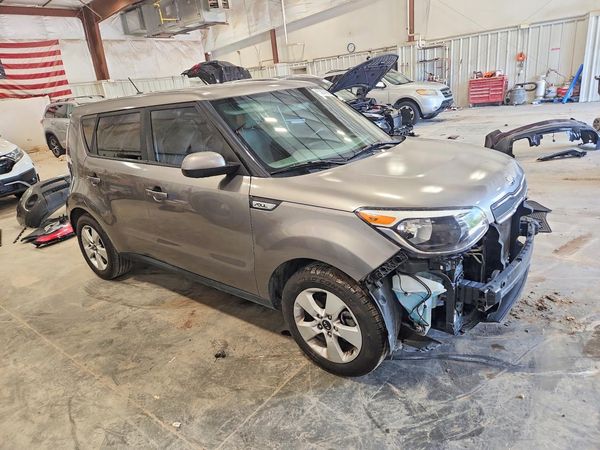 2019 KIA SOUL