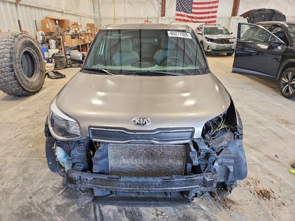 2019 KIA SOUL
