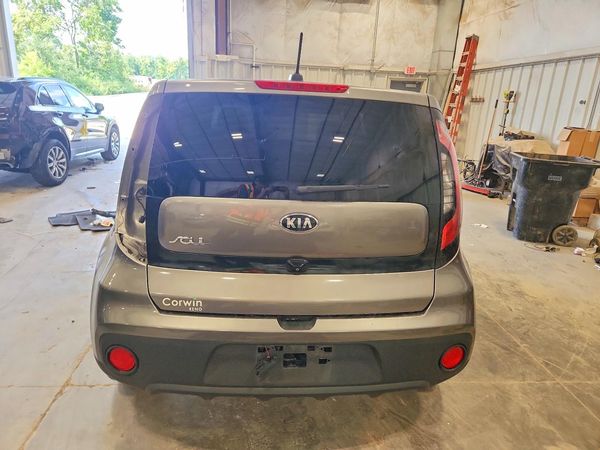 2019 KIA SOUL