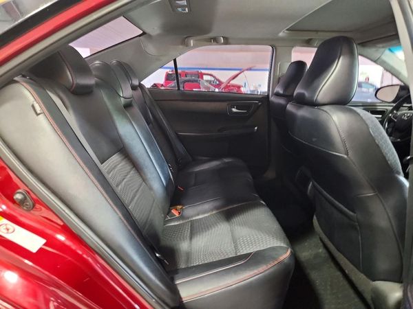 2015 TOYOTA CAMRY