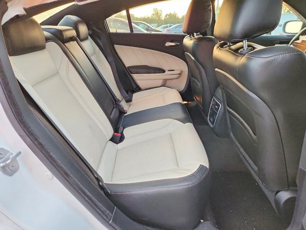 2018 DODGE CHARGER SXT Plus