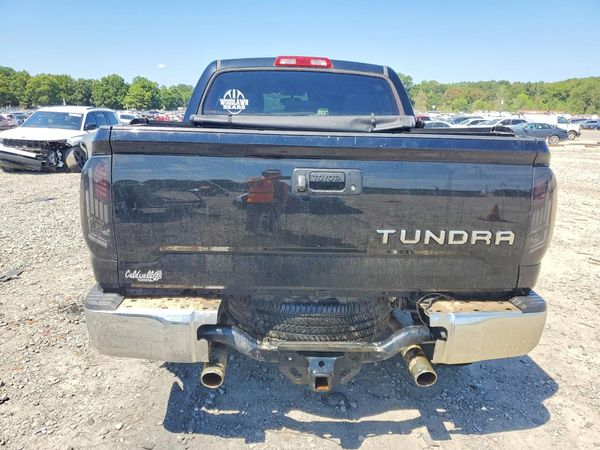 2015 TOYOTA TUNDRA