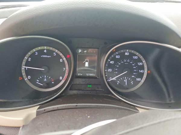2018 HYUNDAI SANTA FE SE Base