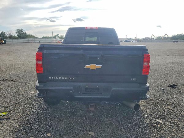 2019 CHEVROLET SILVERADO LTZ
