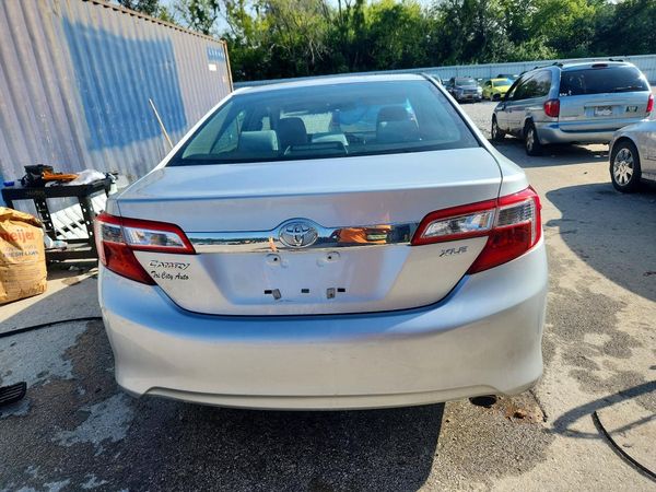 2012 TOYOTA CAMRY