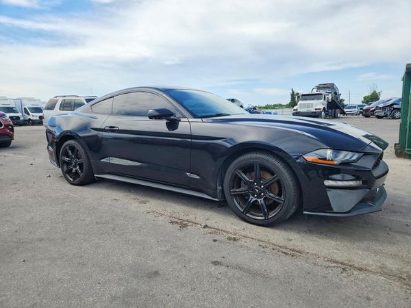 2019 FORD MUSTANG I4 Coupe