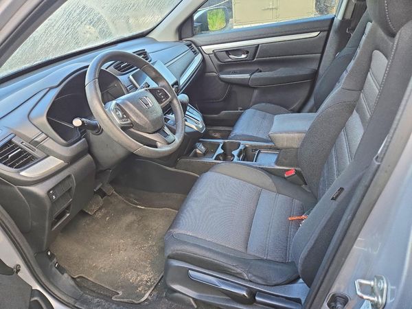 2017 HONDA CRV LX