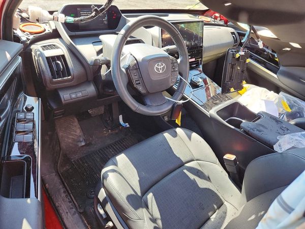 2024 TOYOTA BZ4X