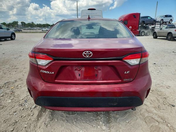 2022 TOYOTA COROLLA