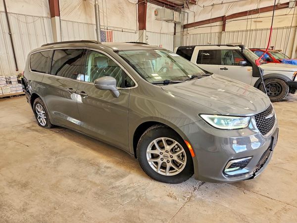 2022 CHRYSLER PACIFICA