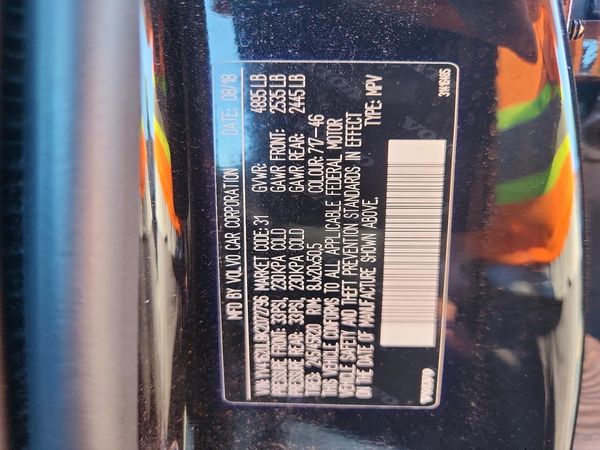 2019 VOLVO XC40 Inscription