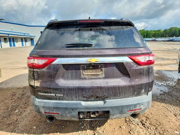 2021 CHEVROLET TRAVERSE LT