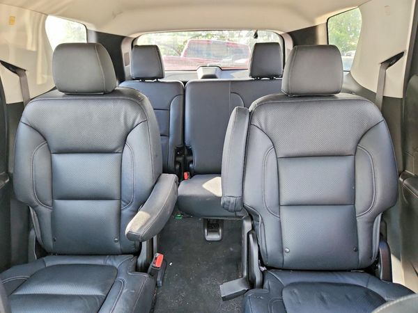 2021 CHEVROLET TRAVERSE LT
