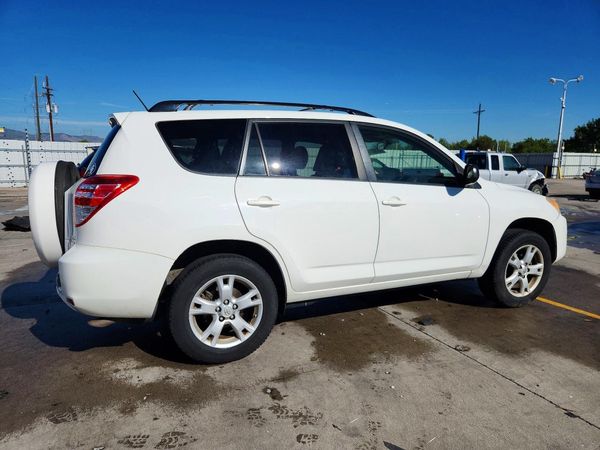2012 TOYOTA RAV4 Standard