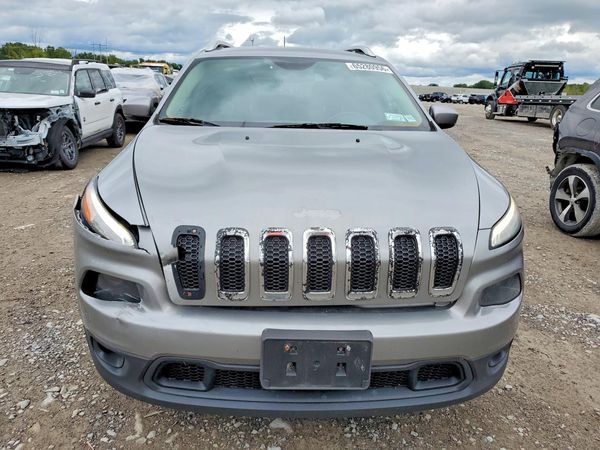 2016 JEEP CHEROKEE Latitude/Longitude/North