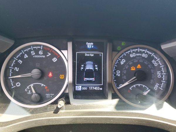 2021 TOYOTA TACOMA SR5