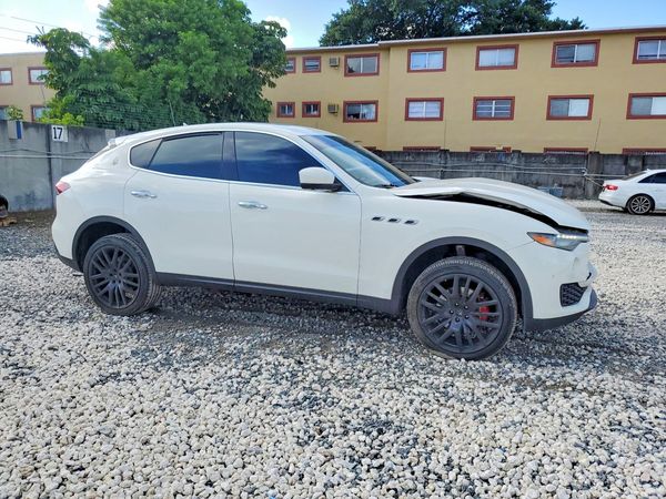 2018 MASERATI LEVANTE