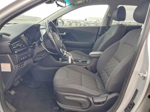 2020 KIA NIRO