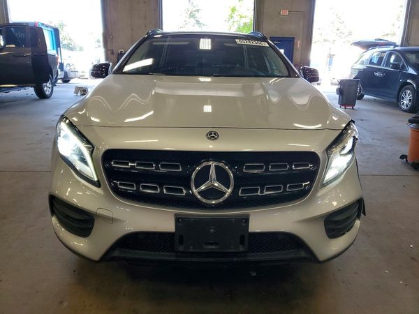 2020 MERCEDES-BENZ GLA GLA250-4M