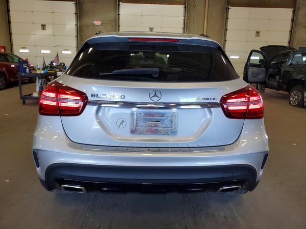 2020 MERCEDES-BENZ GLA GLA250-4M