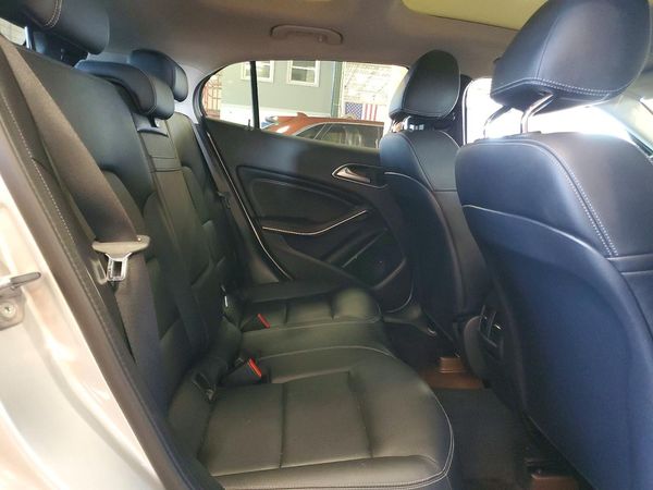 2020 MERCEDES-BENZ GLA GLA250-4M