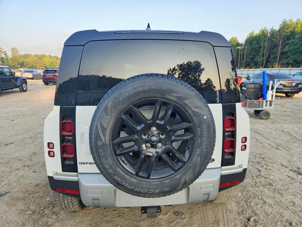 2022 LAND ROVER DEFENDER