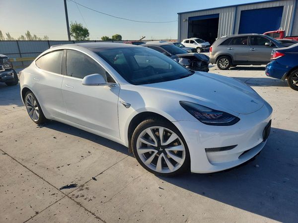 2019 TESLA MODEL 3