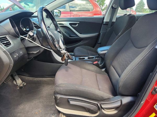 2016 HYUNDAI ELANTRA