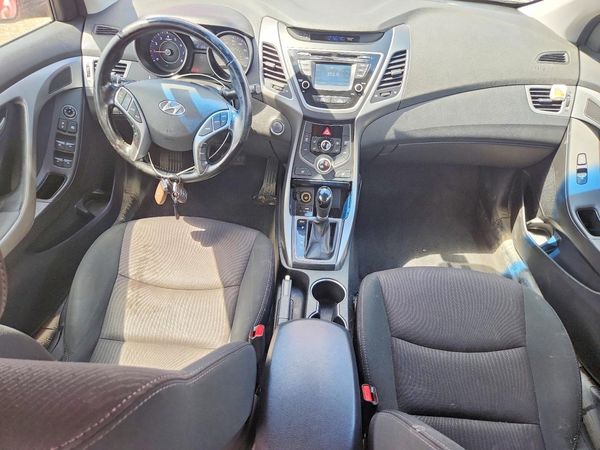 2016 HYUNDAI ELANTRA