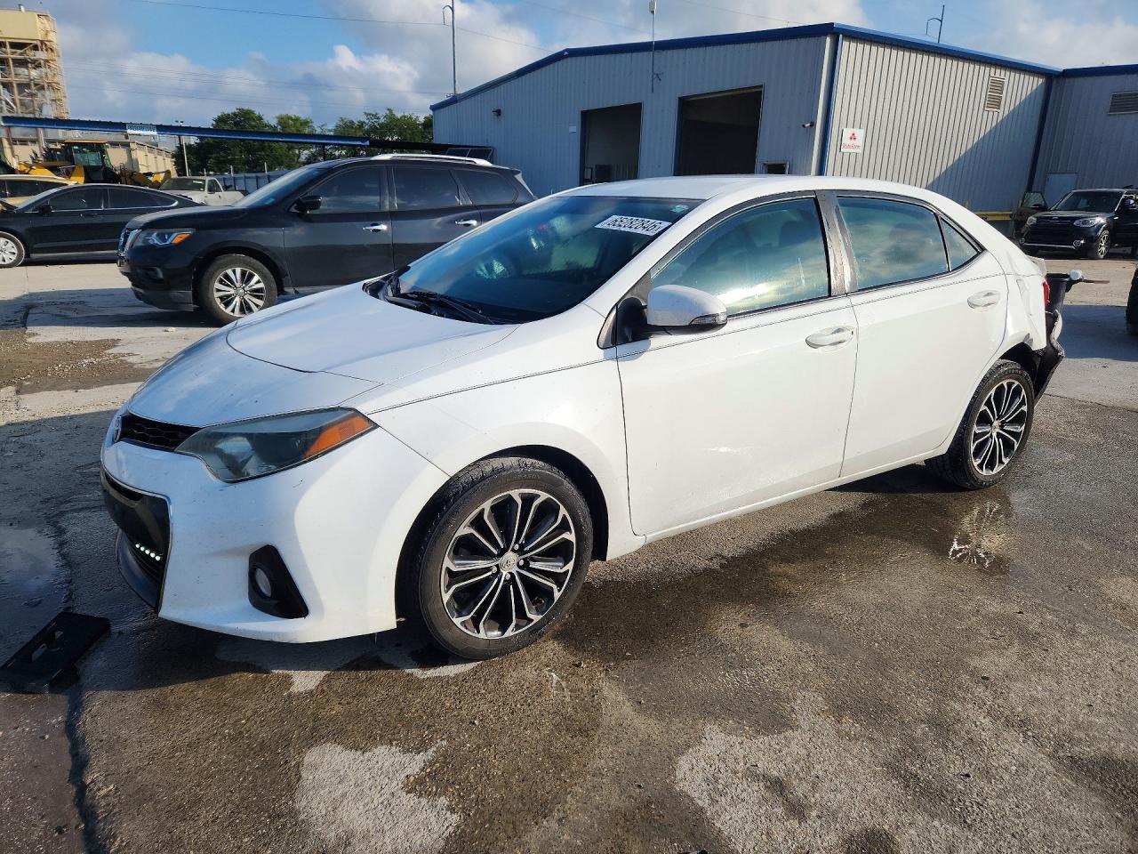 2015 TOYOTA COROLLA
