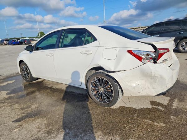 2015 TOYOTA COROLLA